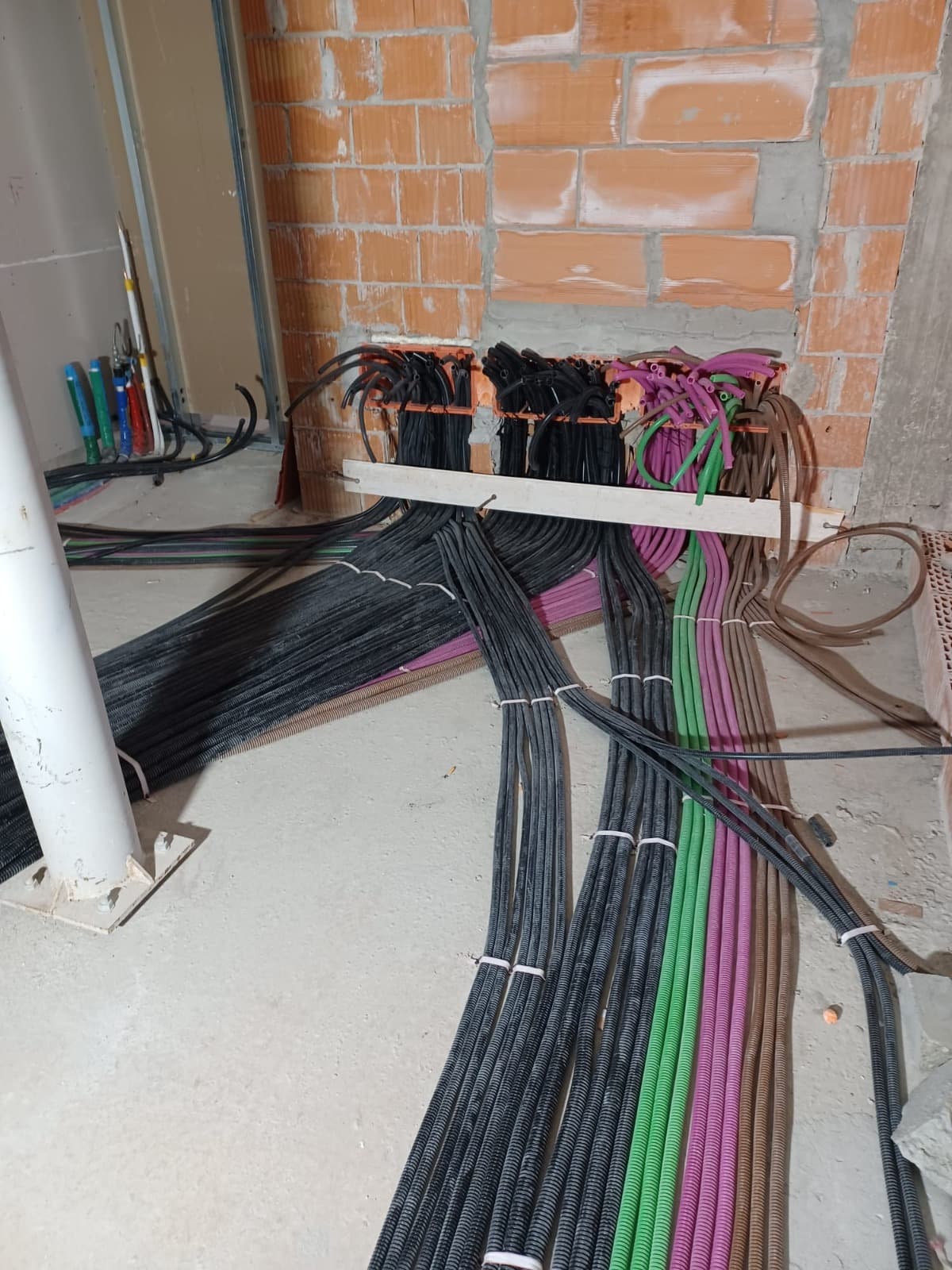 Impianti Elettrici Civili